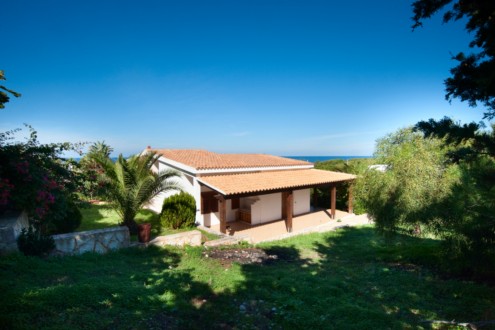  THE VILLA  - THE GARDEN